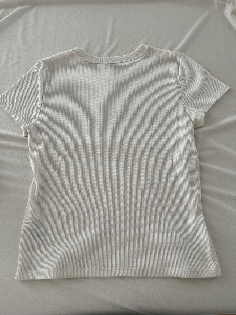 American Eagle and Abercrombie Ribbed Thermal Tee Trio - Black, Beige, Cream - Picture 3 of 7